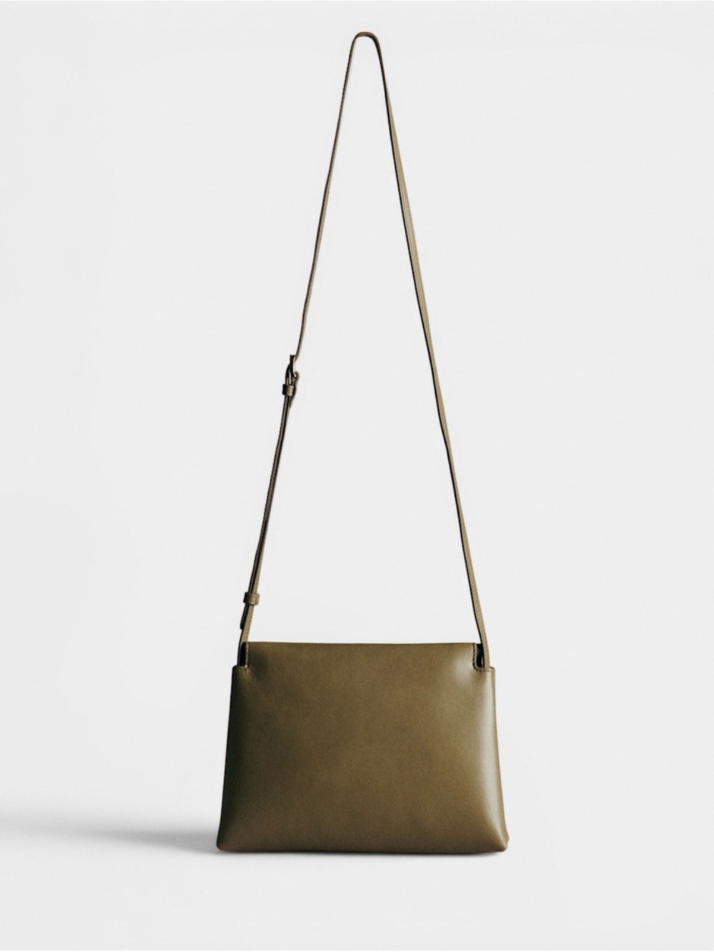 Sézane Silo Bag autumn 2026 - smooth olive green